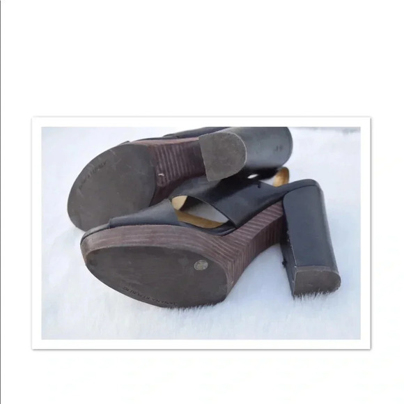 Banana Republic heeled sandals - Picture 5 of 8